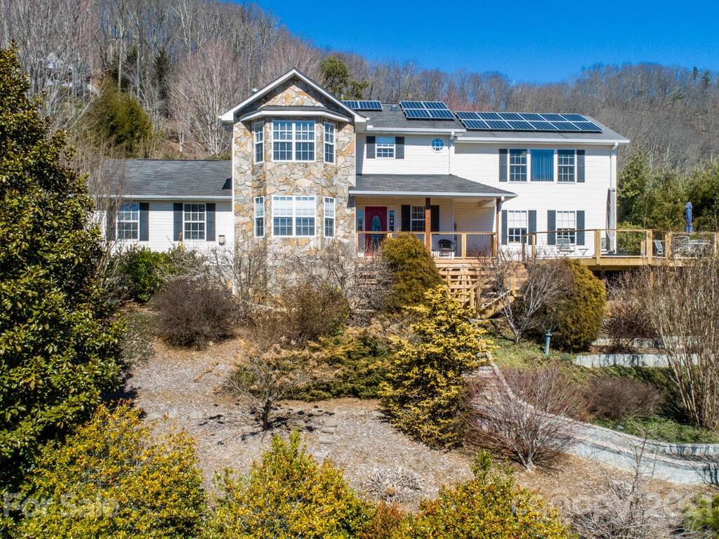 106 Thistle Tree Way Weaverville NC 28787