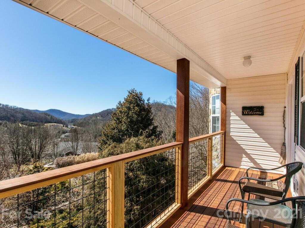 106 Thistle Tree Way Weaverville NC 28787