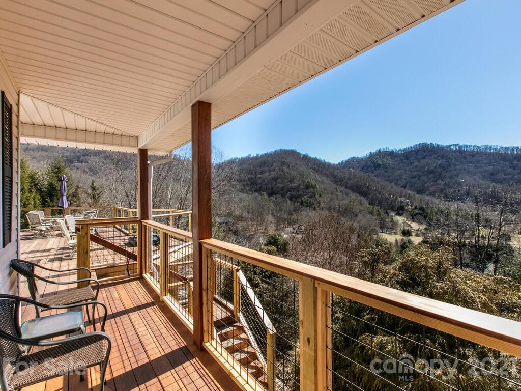 106 Thistle Tree Way Weaverville NC 28787