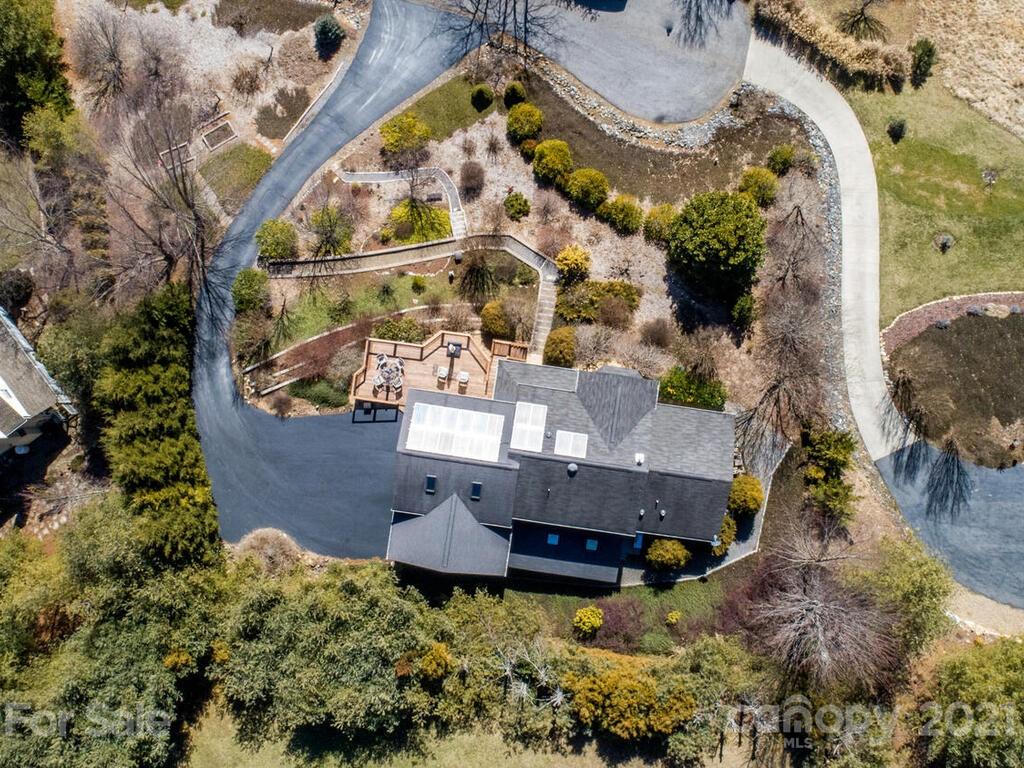 106 Thistle Tree Way Weaverville NC 28787