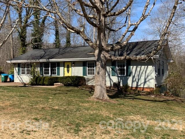 42 Pine Tree Drive Candler NC 28715