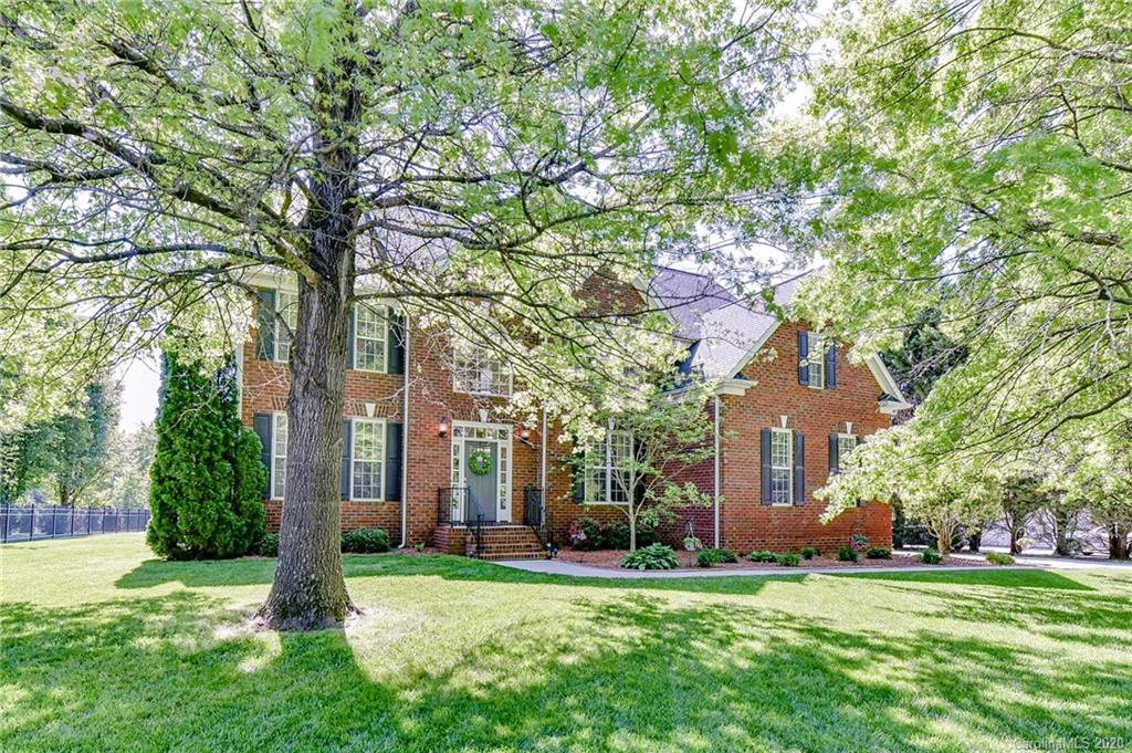 8205 Glamorgan Lane Matthews NC 28104