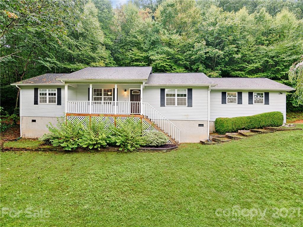 26 Fairview Pointe Drive Fairview NC 28730