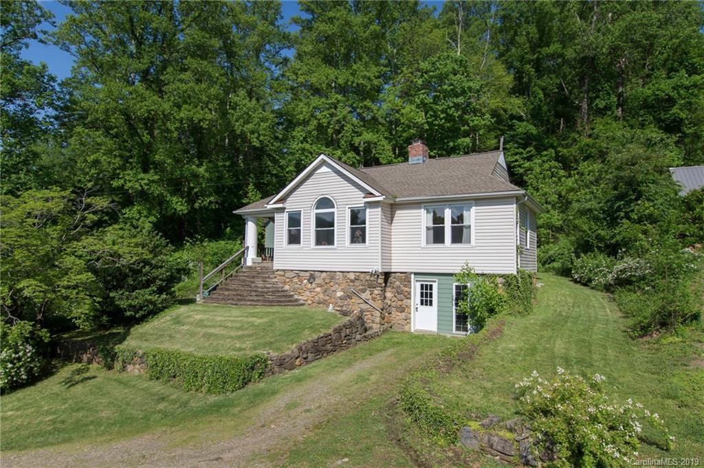 111 Azalea Avenue Swannanoa NC 28778