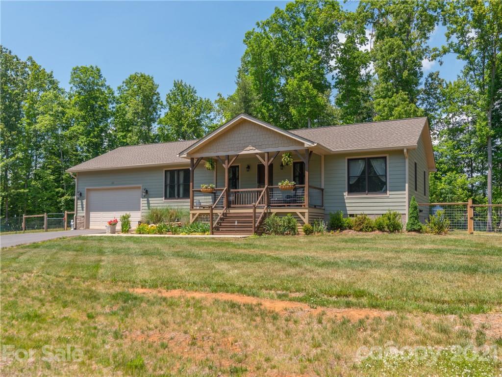 120 Bella Ridge Drive Weaverville NC 28787