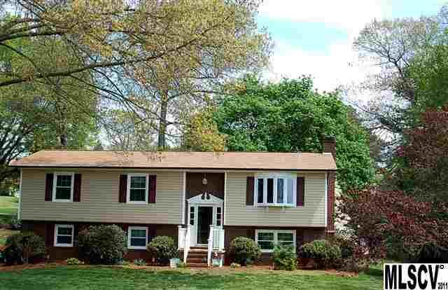 4393 Greenbriar Drive Hickory NC 28602