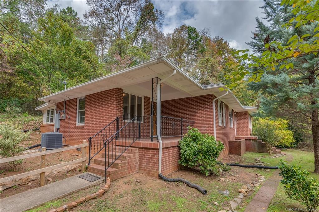 521 Cherry Mountain Street Forest City NC 28043