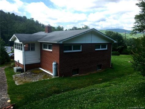 77 Church Road Spruce Pine NC 28777