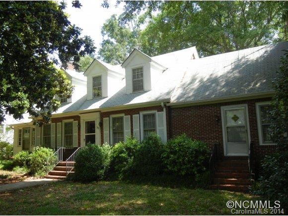 355 S. Ridgecrest Avenue Rutherfordton NC 28139