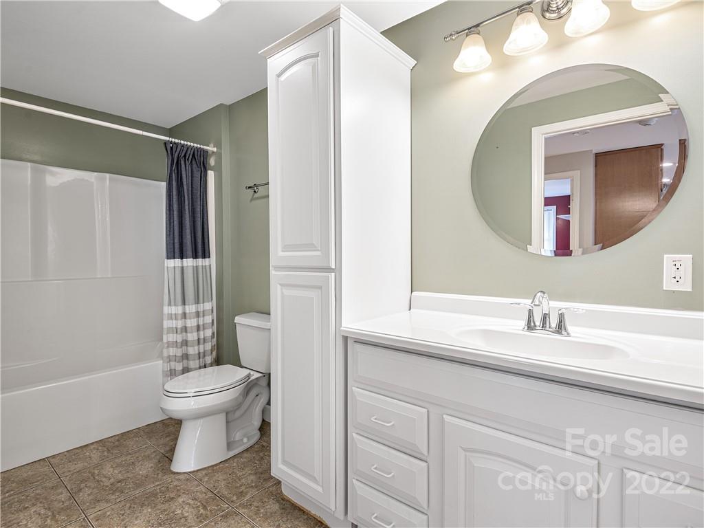 24 Frady Lane Asheville NC 28803
