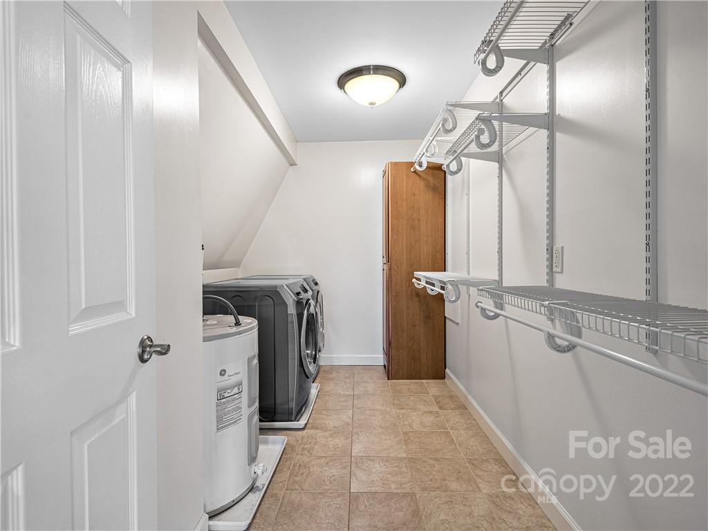 24 Frady Lane Asheville NC 28803