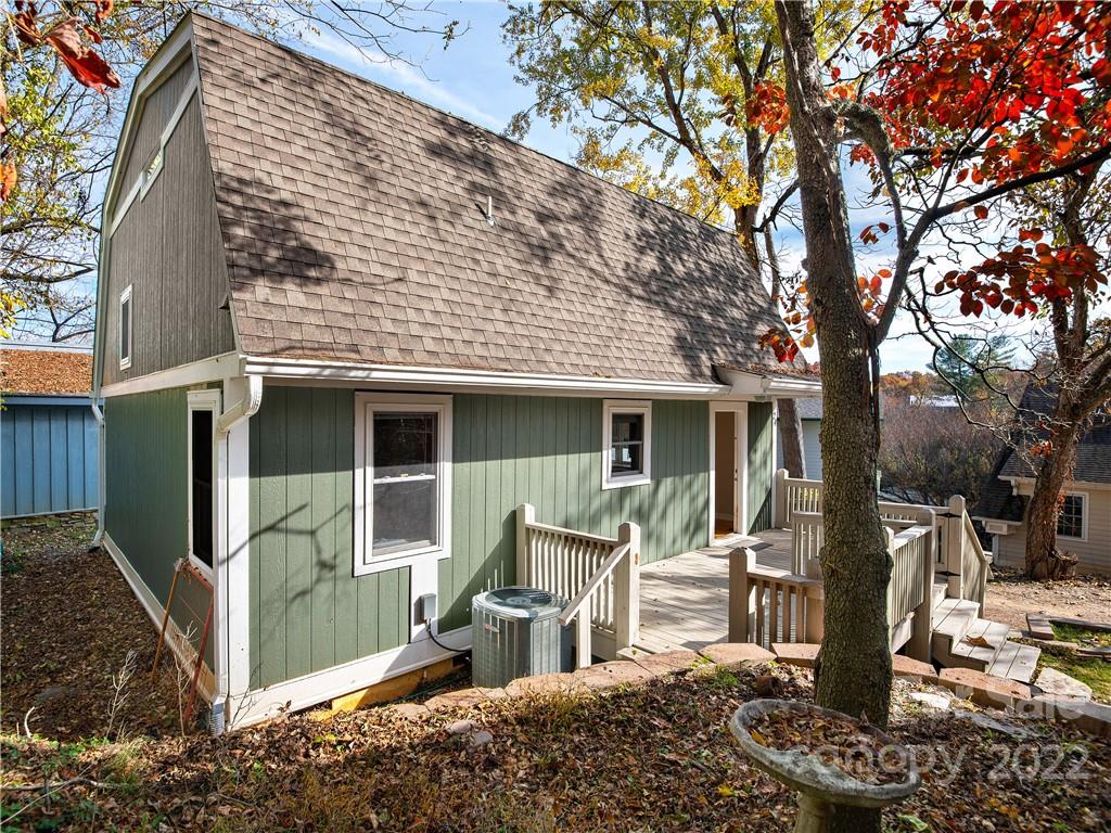 24 Frady Lane Asheville NC 28803