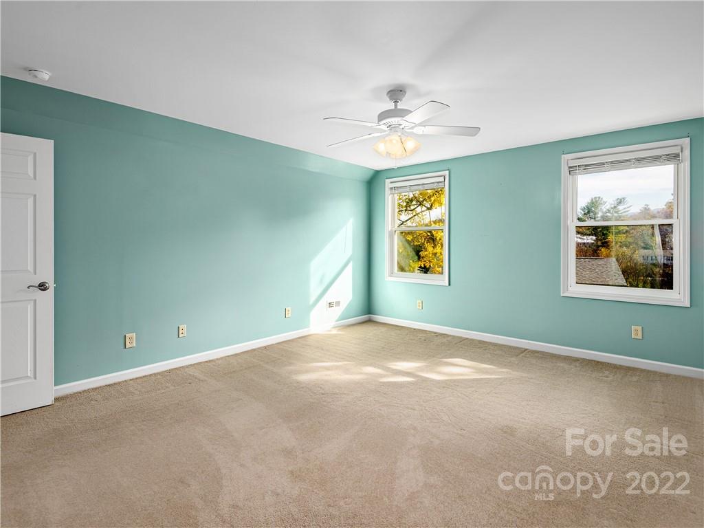 24 Frady Lane Asheville NC 28803