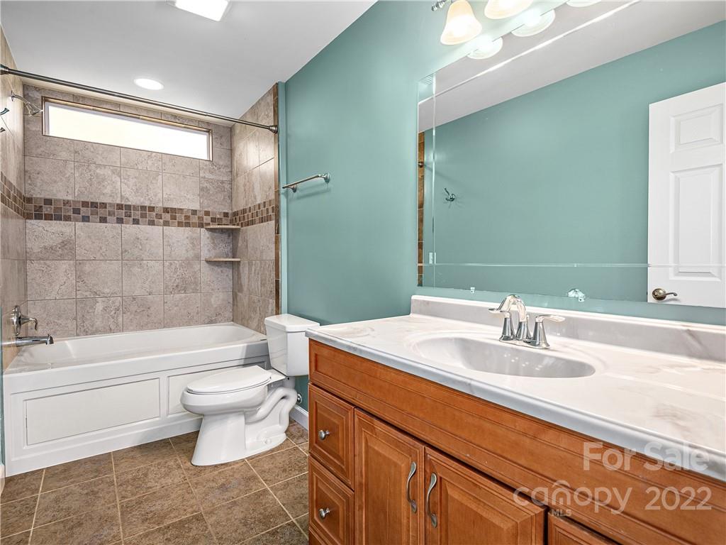 24 Frady Lane Asheville NC 28803