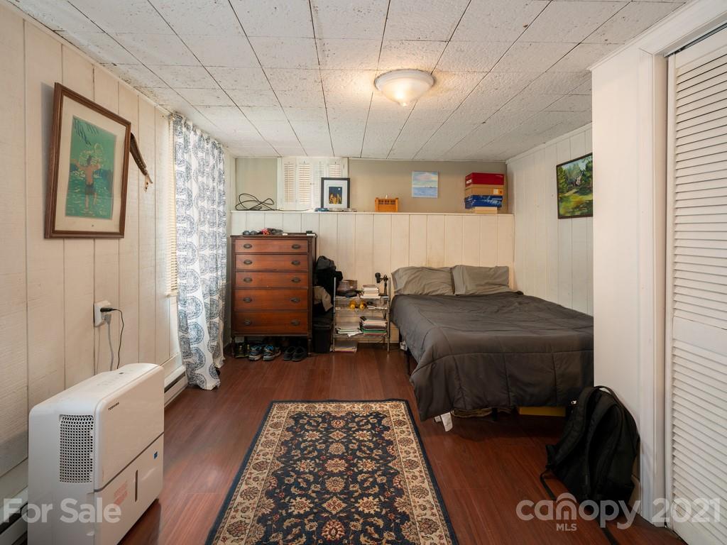 30 Lookout Road Asheville NC 28804