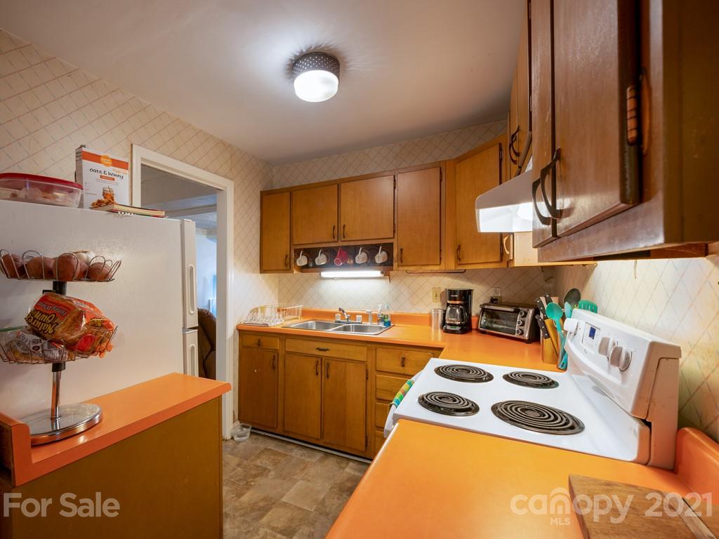 30 Lookout Road Asheville NC 28804