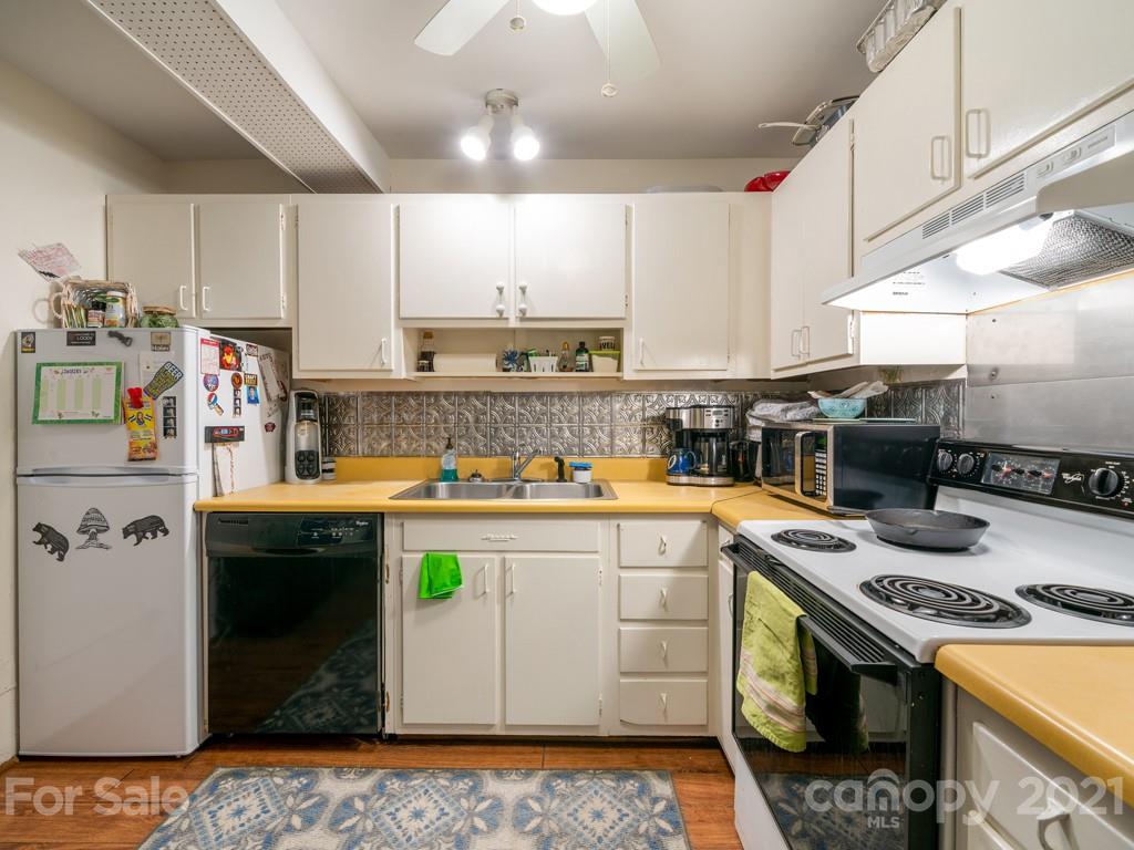30 Lookout Road Asheville NC 28804