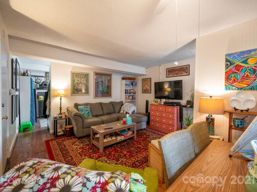 30 Lookout Road Asheville NC 28804