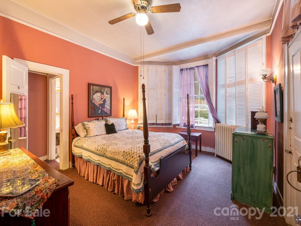 30 Lookout Road Asheville NC 28804