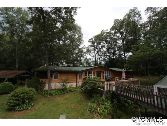 100 No Spin Lane Penrose NC 28766