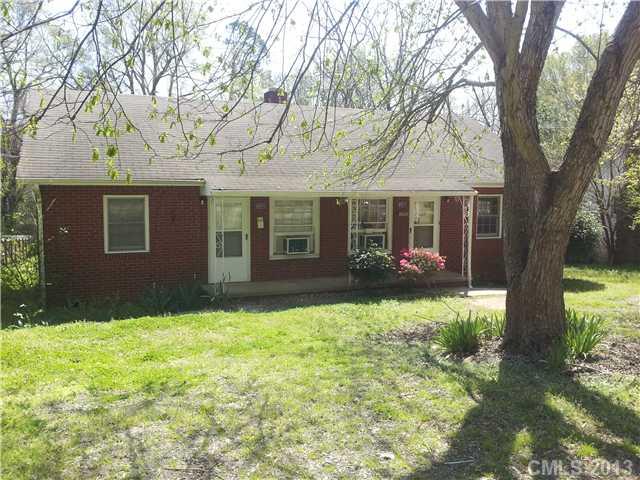 1724 Logie Avenue Charlotte NC 28205