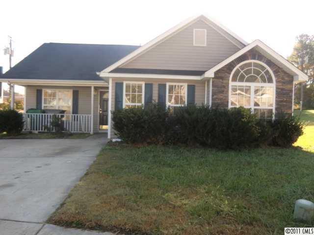 612 Hoskins Ridge Lane Charlotte NC 28216