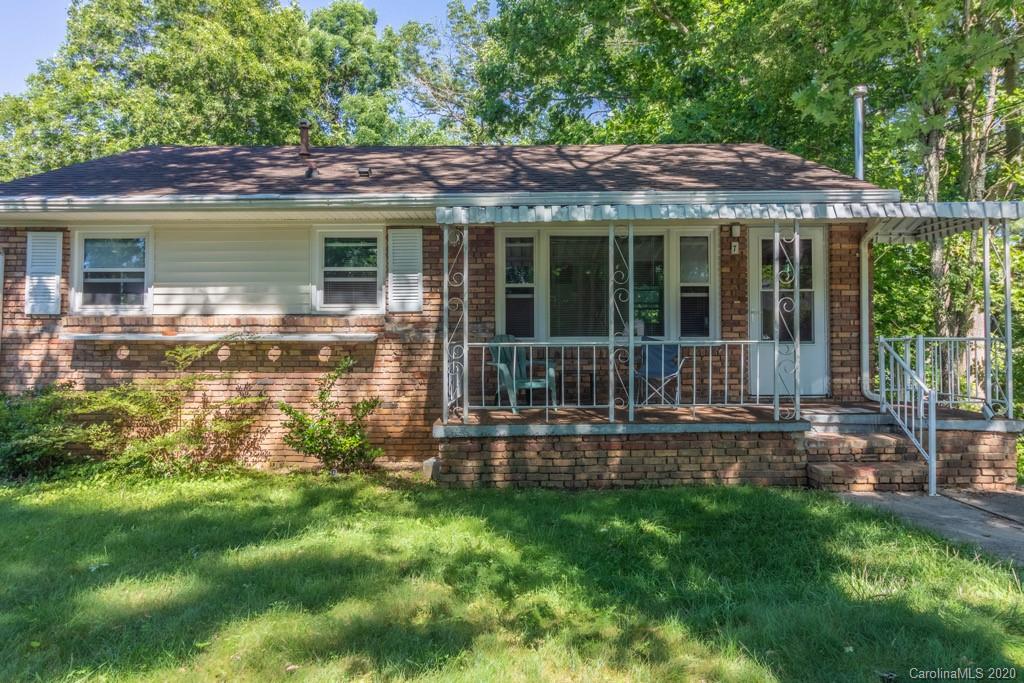 7 Crestland Road Asheville NC 28803