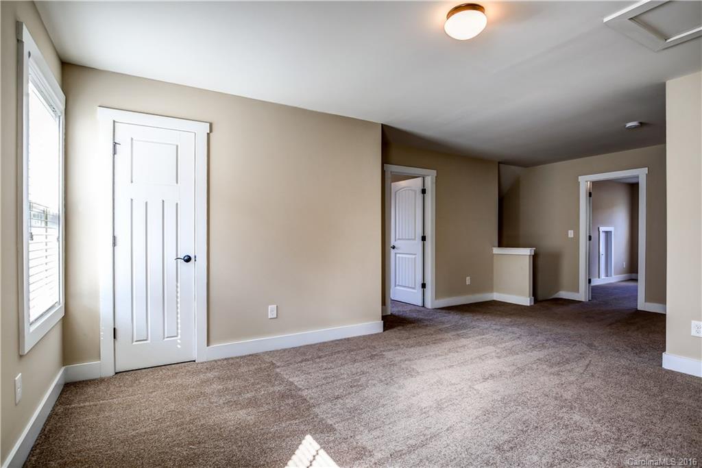 6 Onteora Oaks Drive Asheville NC 28803