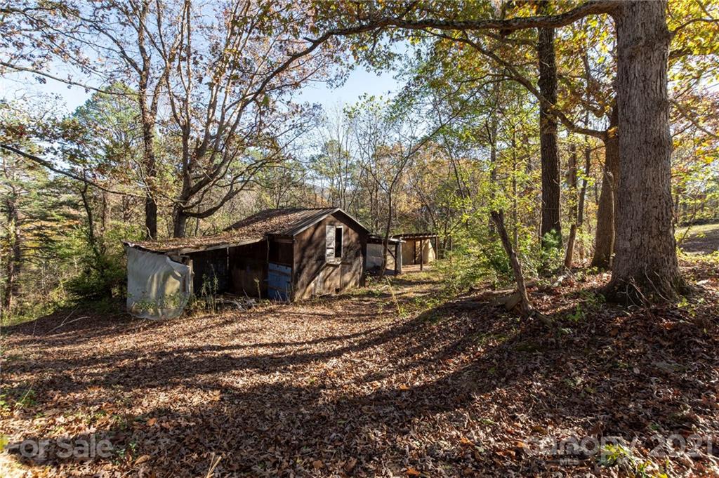 31 Union Chapel Road Weaverville NC 28787