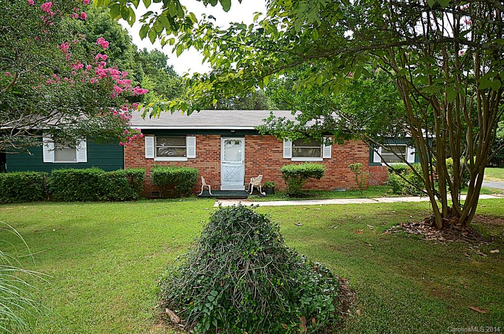 1101 Breezewood Drive Charlotte NC 28262