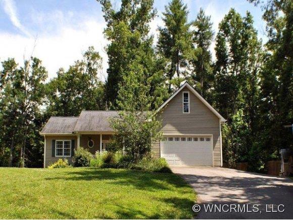 26 Rose Briar Circle Weaverville NC 28787