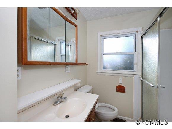 10 Harmony Lane Asheville NC 28803