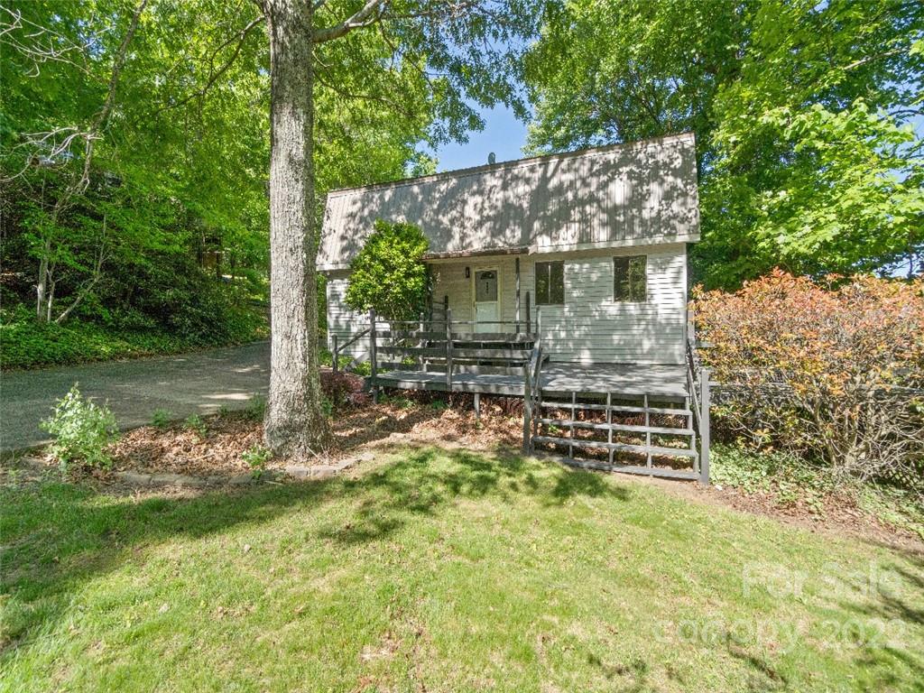 8845 Tallow Tree Road Connelly Springs NC 28612