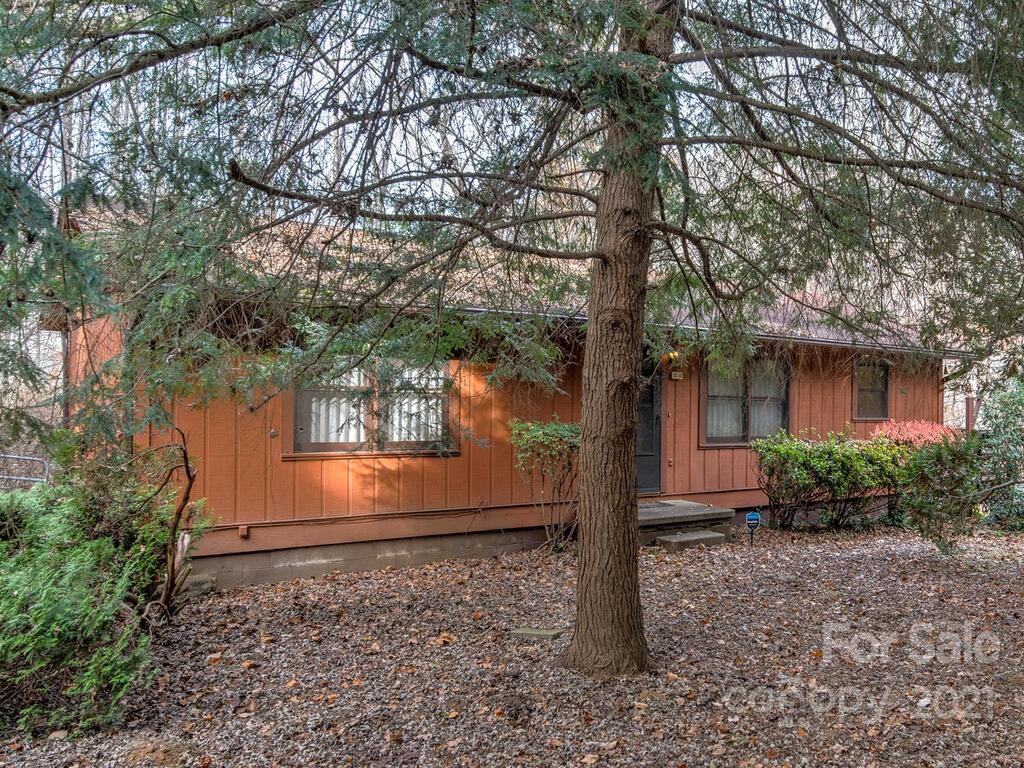 39 Cedar Mountain Road Asheville NC 28803