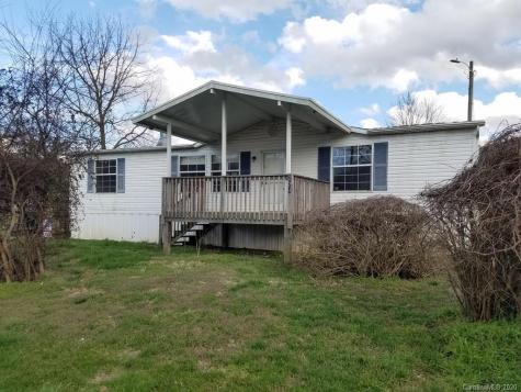 224 River Drive Hot Springs NC 28743