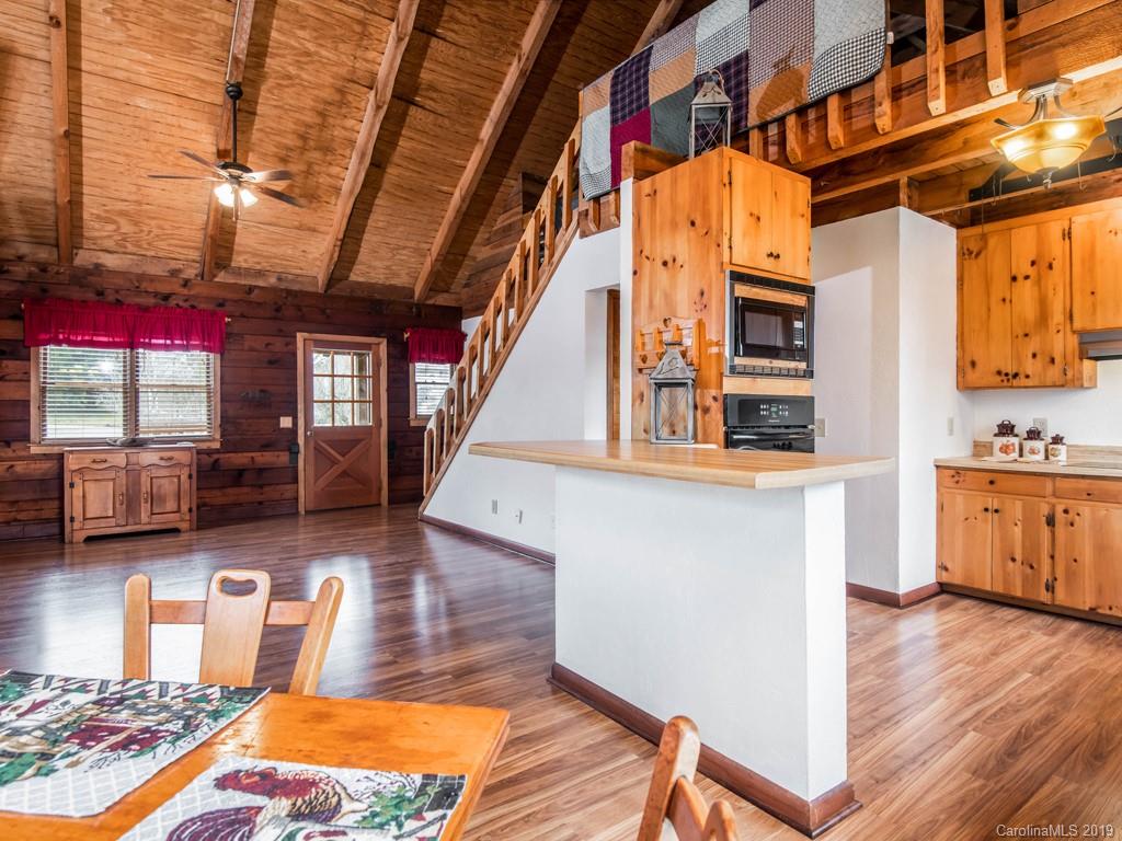 16 Oakview Road Asheville NC 28803