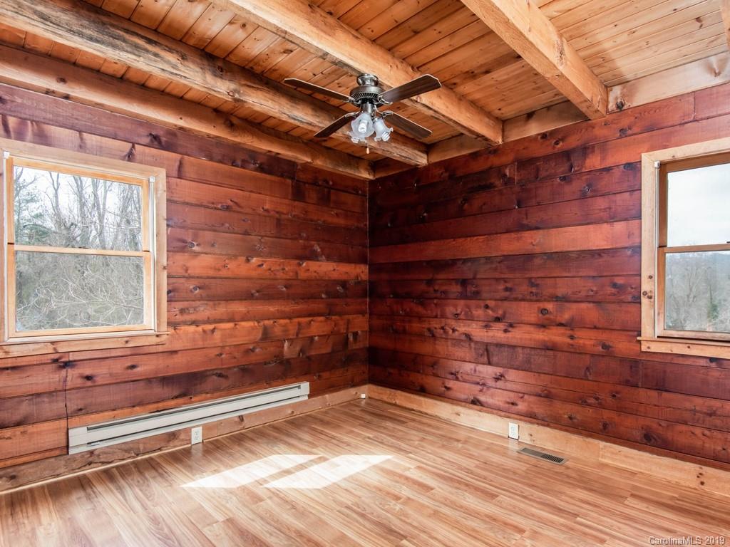 16 Oakview Road Asheville NC 28803