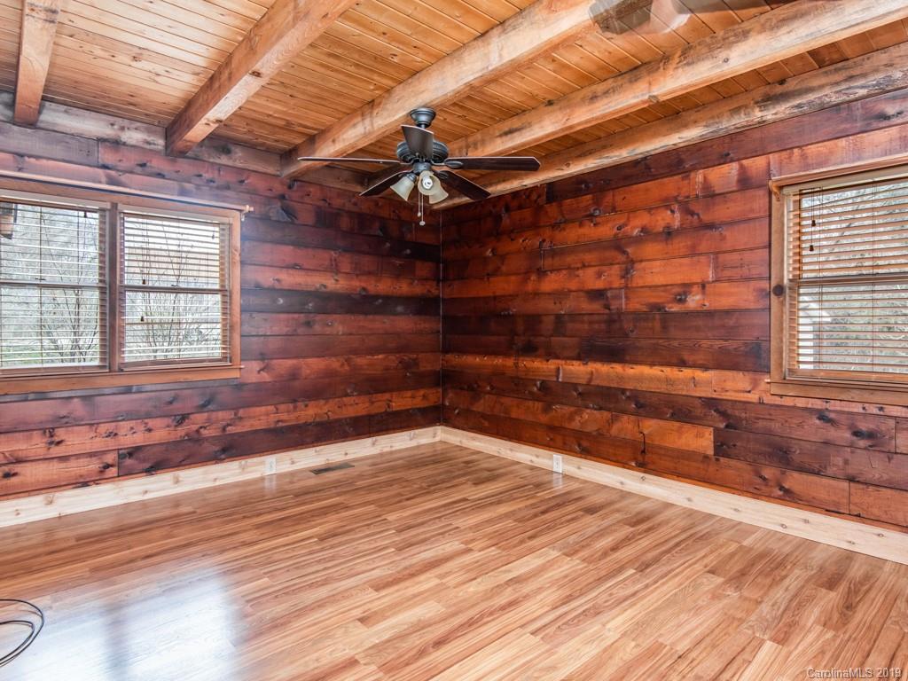 16 Oakview Road Asheville NC 28803
