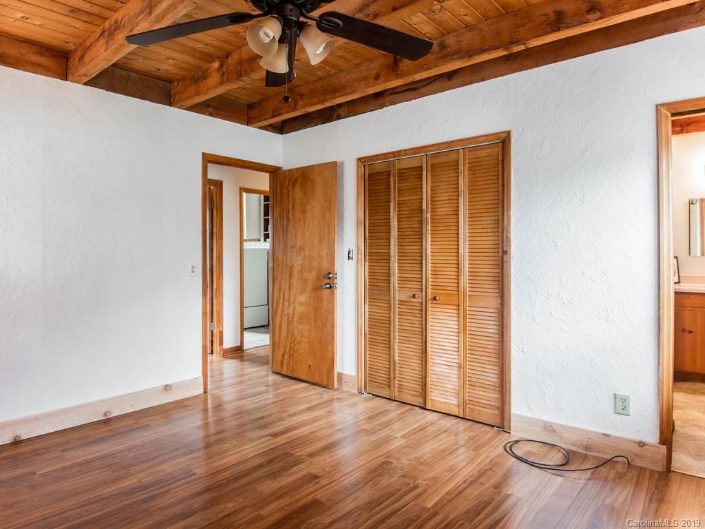 16 Oakview Road Asheville NC 28803