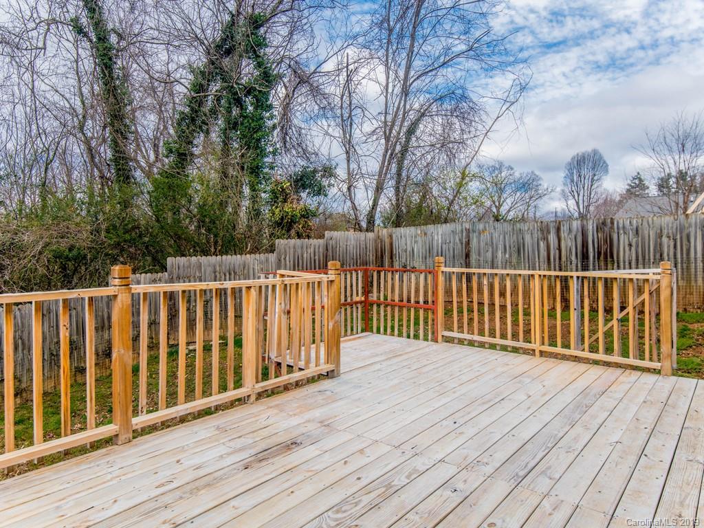 16 Oakview Road Asheville NC 28803