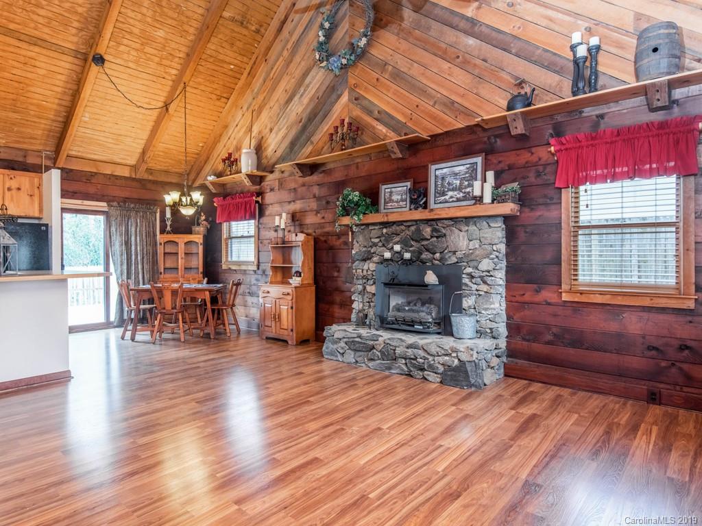 16 Oakview Road Asheville NC 28803