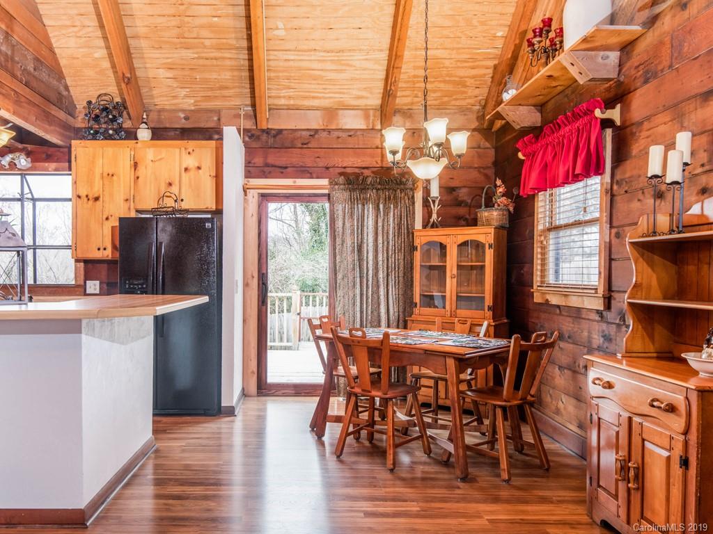 16 Oakview Road Asheville NC 28803