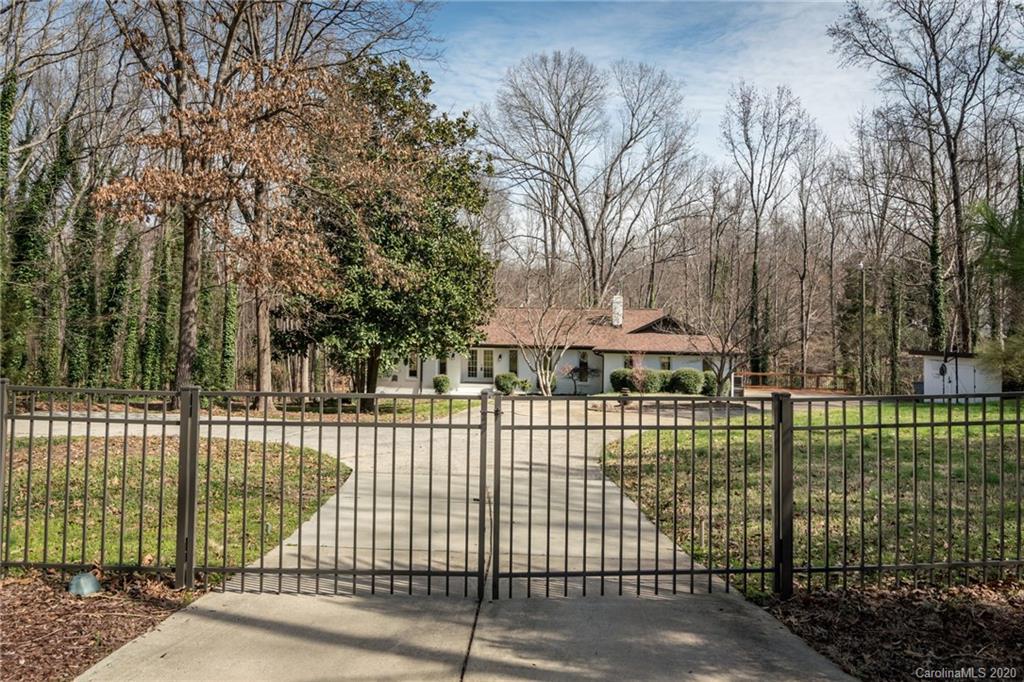 4417 Bellwood Lane Charlotte NC 28270