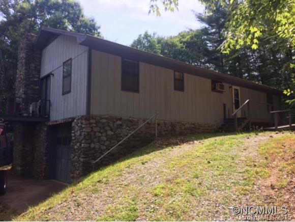 8 Lamplighter Lane Weaverville NC 28787
