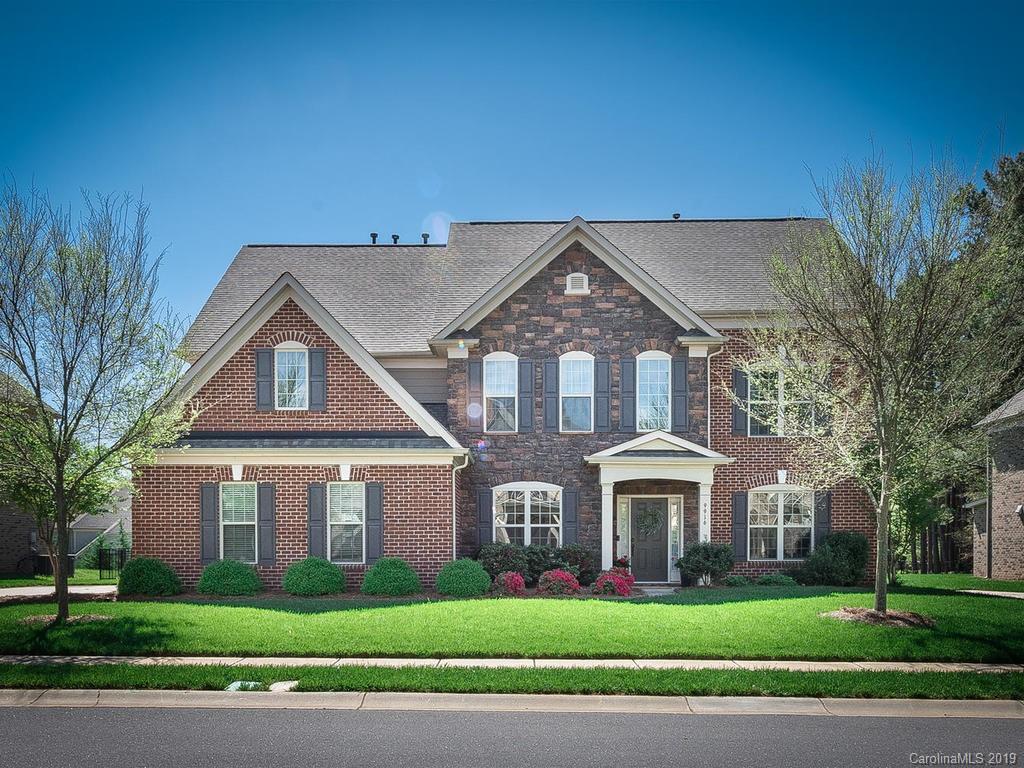 9916 Woodland Watch Court Charlotte NC 28277
