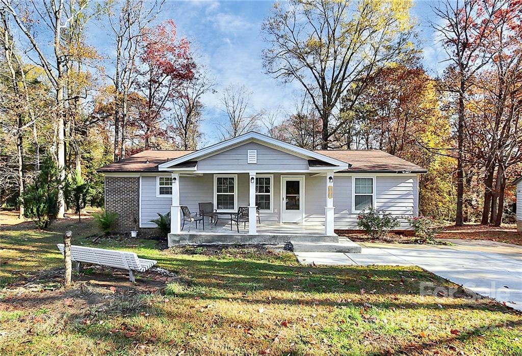 6608 Accrington Court Charlotte NC 28227