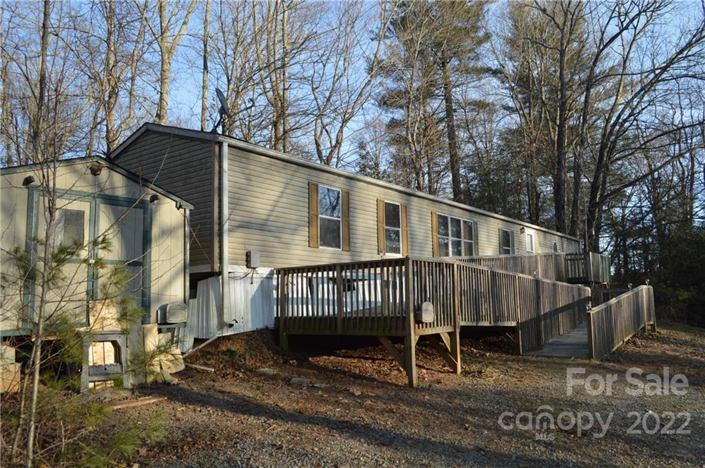 522 Gilreath Loop Road Mills River NC 28759