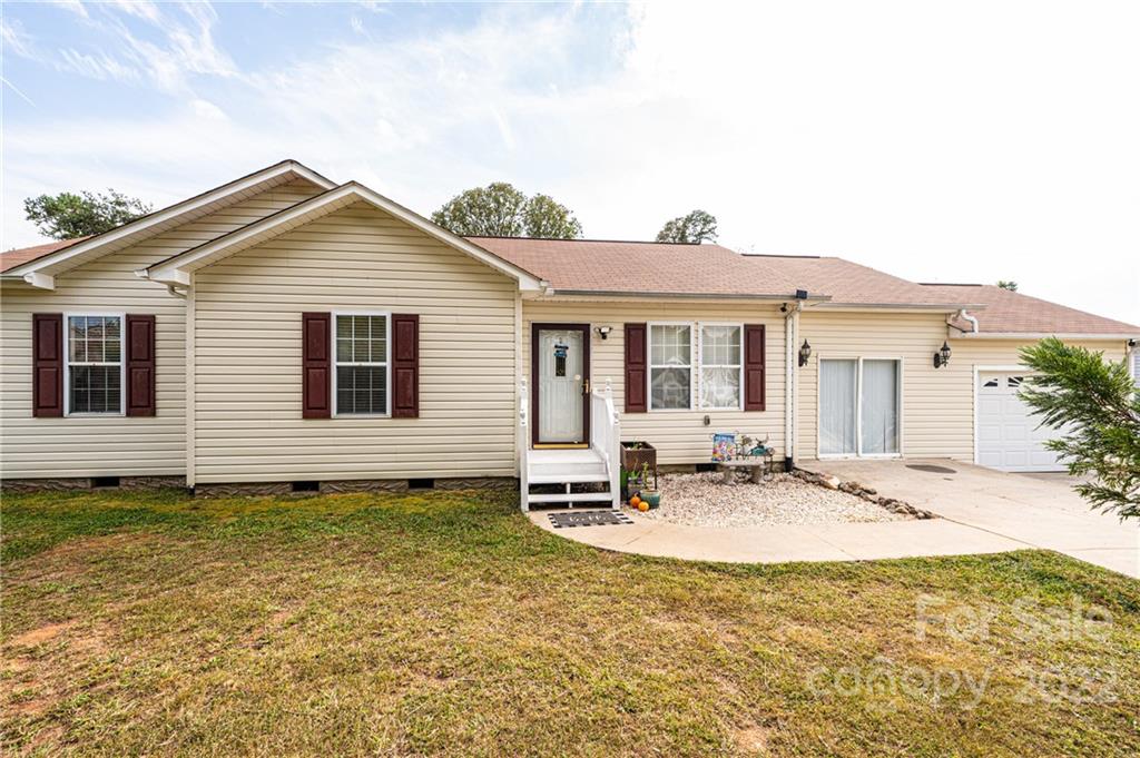 5819 Sparrow Drive Granite Falls NC 28630