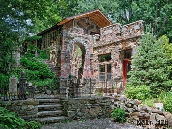 69 Wamboldt Avenue Asheville NC 28806