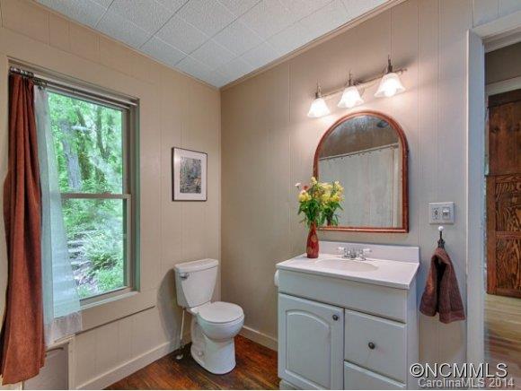 69 Wamboldt Avenue Asheville NC 28806